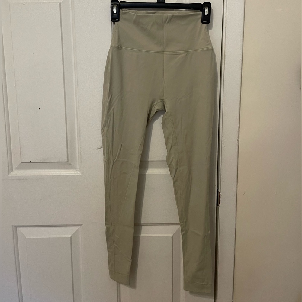 SET ACTIVE SPORTBODY™ Leggings in the color Thistle - size Medium